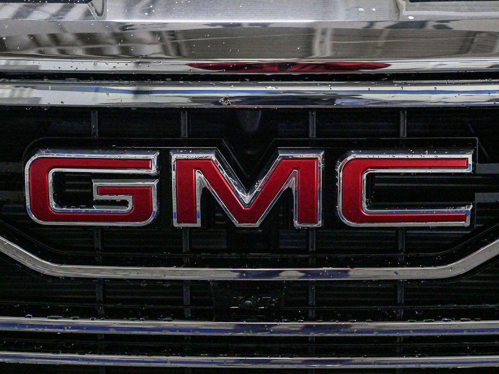 new 2025 GMC Sierra 1500 car, priced at $62,861