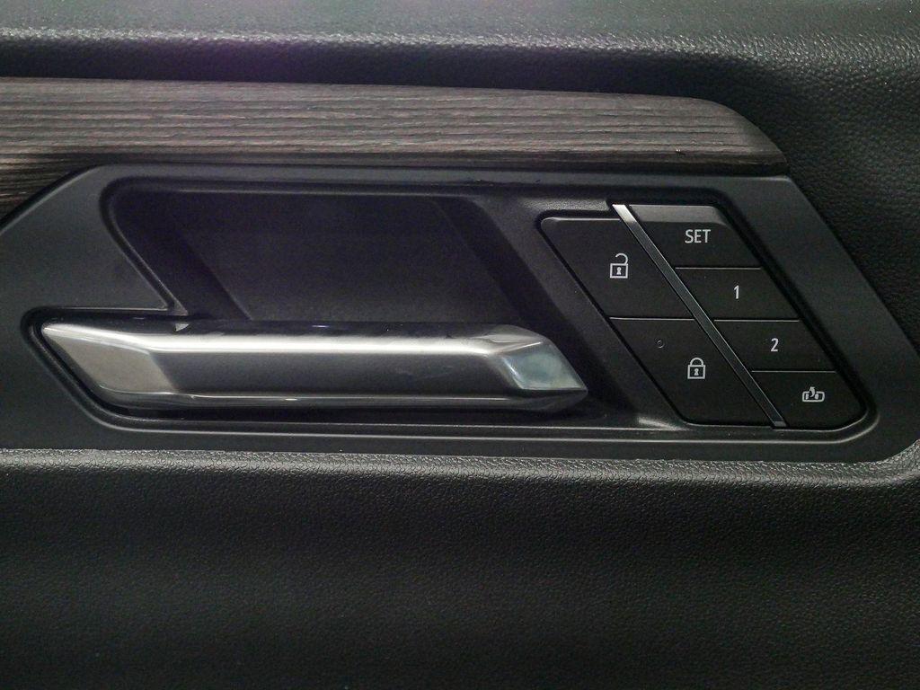 new 2025 GMC Acadia car, priced at $61,830