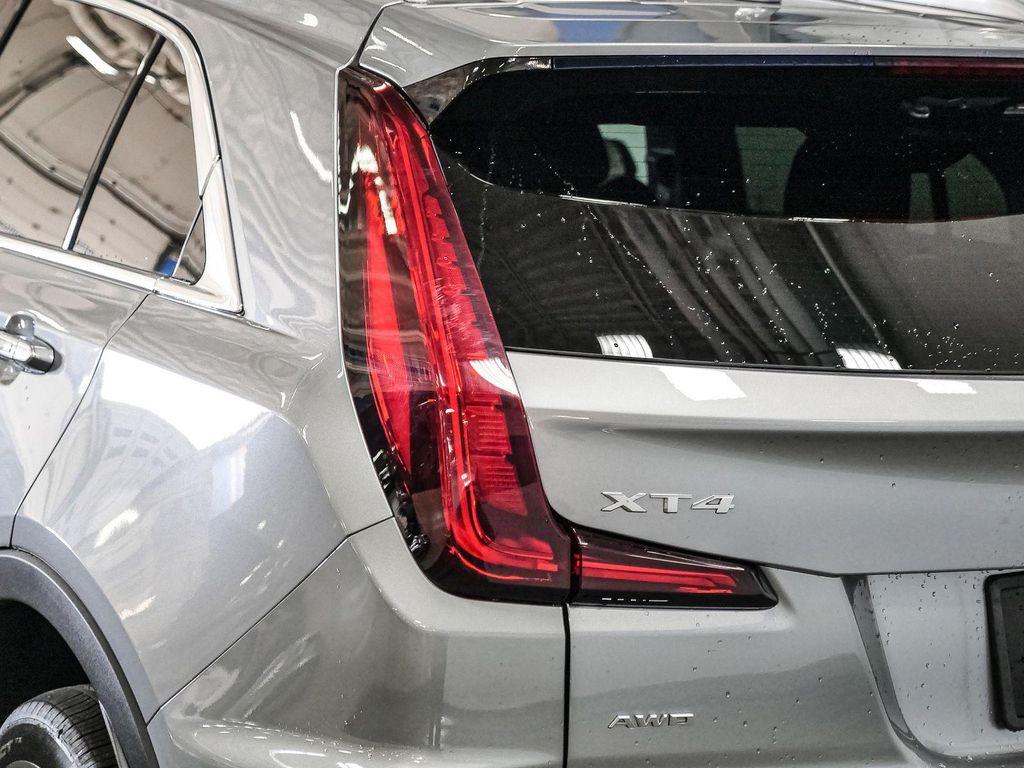 used 2025 Cadillac XT4 car, priced at $33,833