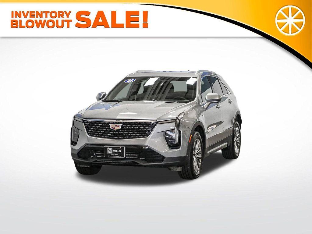 used 2025 Cadillac XT4 car, priced at $33,833