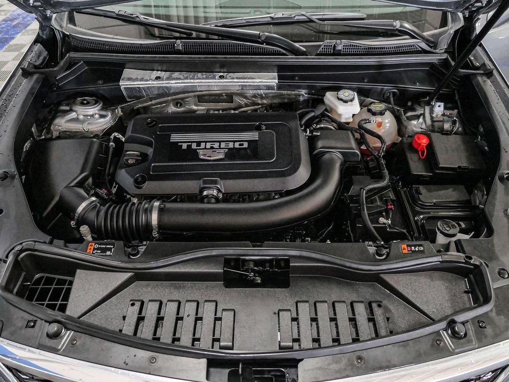 used 2025 Cadillac XT4 car, priced at $33,833