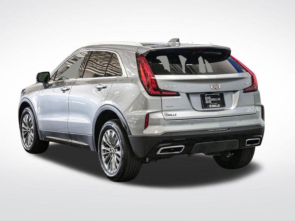 used 2025 Cadillac XT4 car, priced at $33,833
