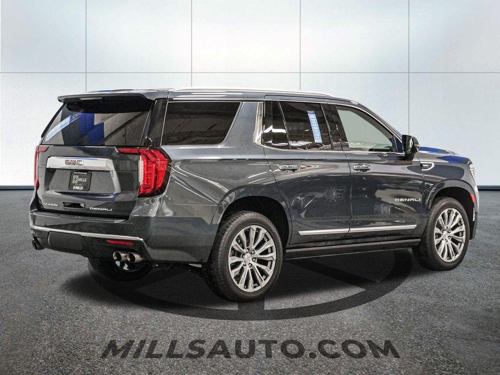 used 2021 GMC Yukon car, priced at $49,995