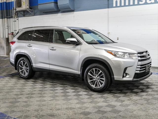 used 2019 Toyota Highlander car, priced at $24,929