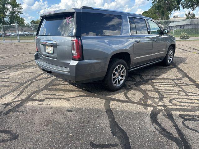 used 2019 GMC Yukon XL car, priced at $33,940