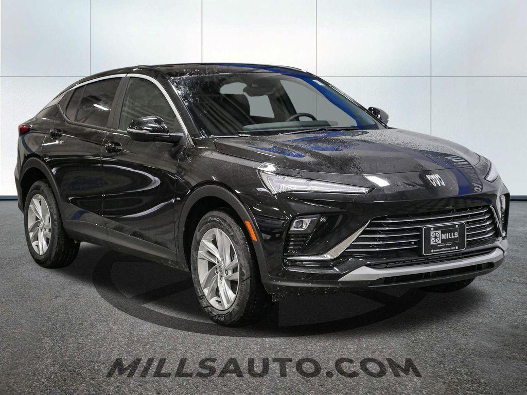 new 2025 Buick Envista car, priced at $25,899