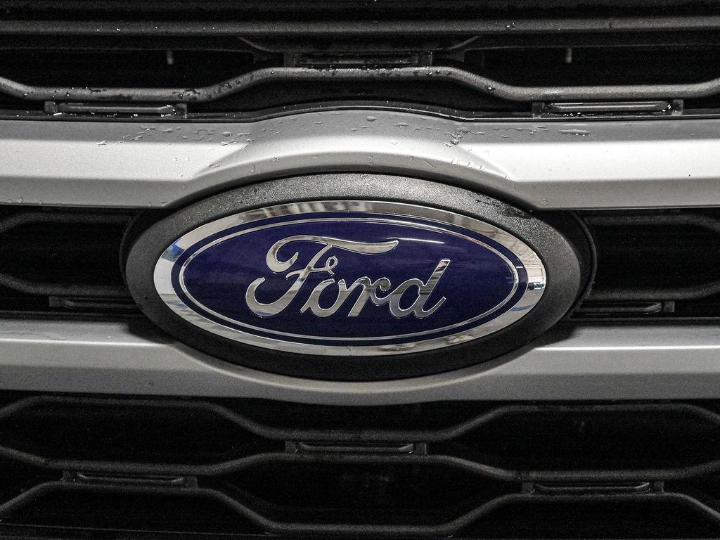 used 2024 Ford Expedition car, priced at $40,895