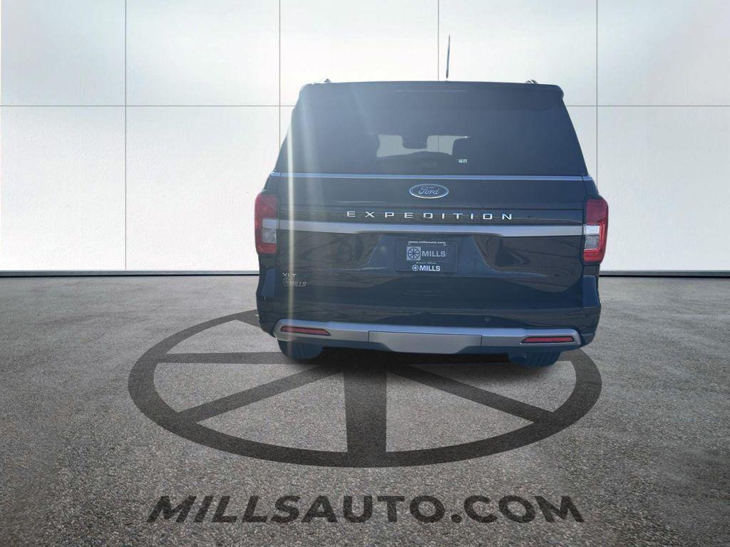 used 2024 Ford Expedition car, priced at $45,570