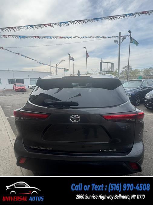 used 2021 Toyota Highlander car, priced at $25,999