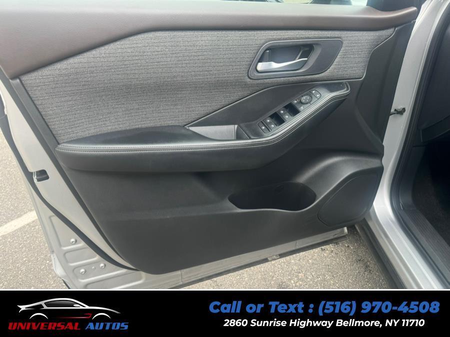 used 2023 Nissan Rogue car, priced at $15,555