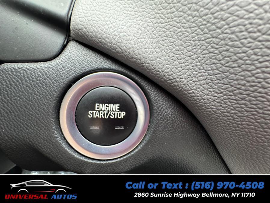 used 2023 Chevrolet Equinox car, priced at $13,489