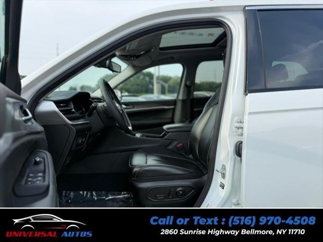 used 2023 Jeep Grand Cherokee 4xe car, priced at $20,495