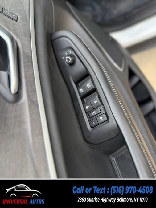 used 2023 Jeep Grand Cherokee 4xe car, priced at $20,495