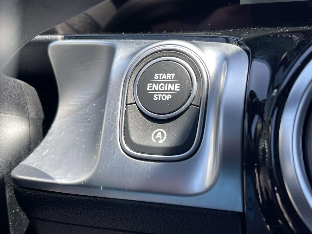 used 2022 Mercedes-Benz GLB 250 car, priced at $26,888