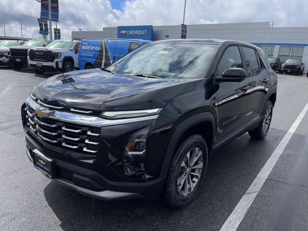 new 2025 Chevrolet Equinox car