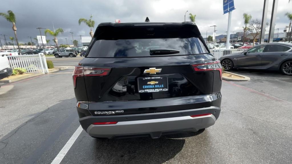 new 2025 Chevrolet Equinox car
