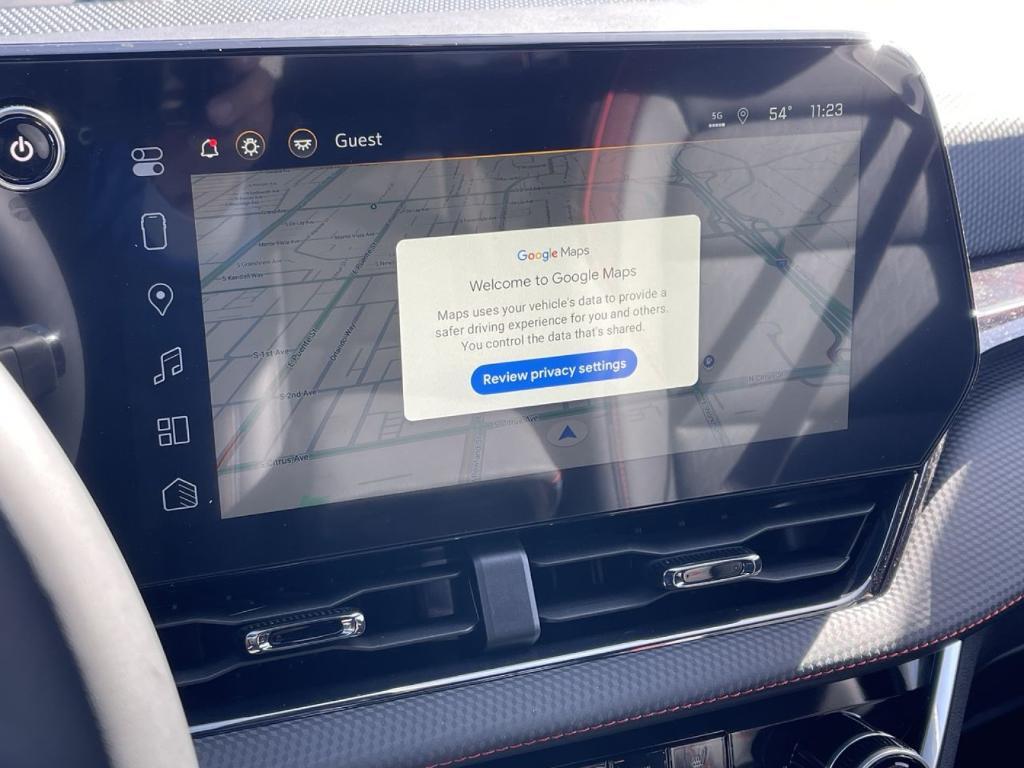new 2025 Chevrolet Equinox car, priced at $32,722