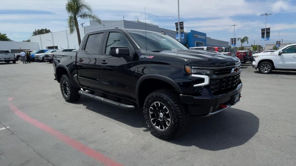 new 2025 Chevrolet Silverado 1500 car