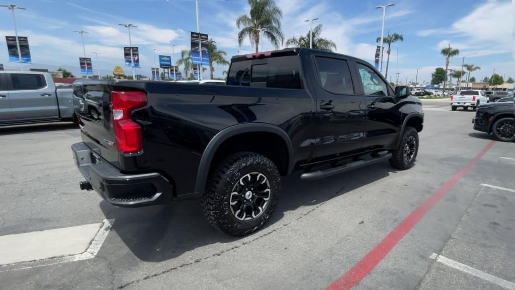 new 2025 Chevrolet Silverado 1500 car