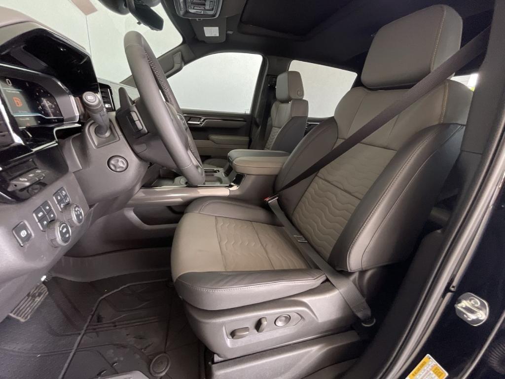 new 2025 Chevrolet Silverado 1500 car