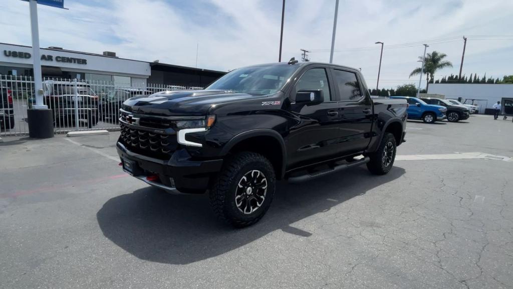 new 2025 Chevrolet Silverado 1500 car