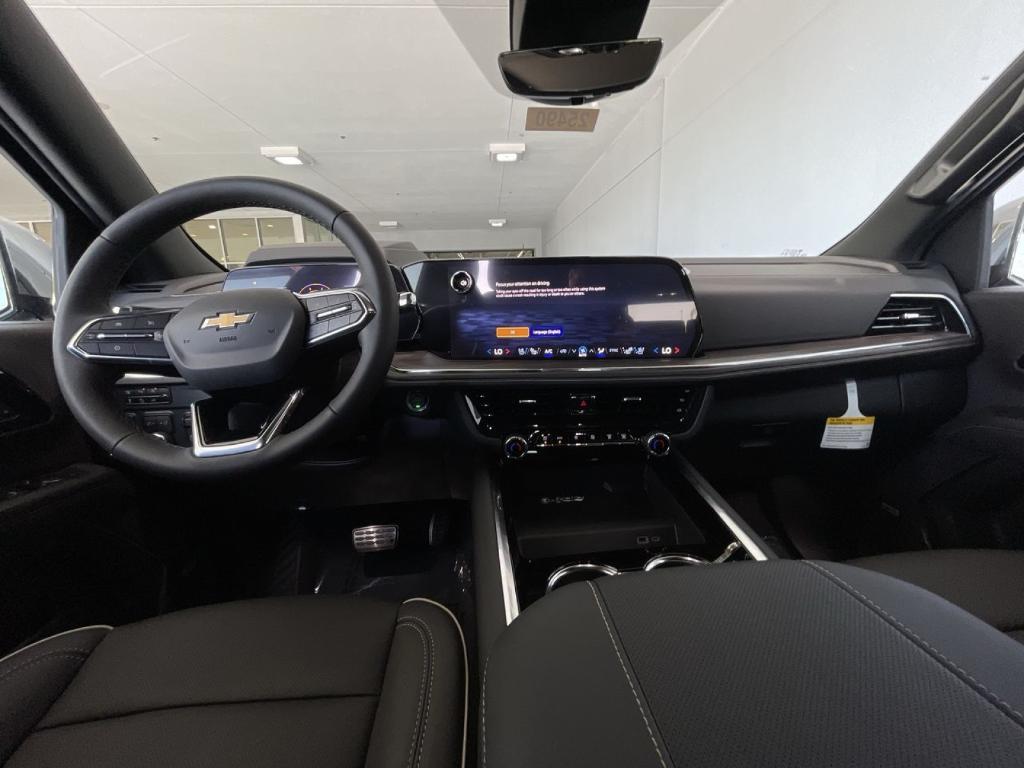 new 2025 Chevrolet Suburban car, priced at $90,900