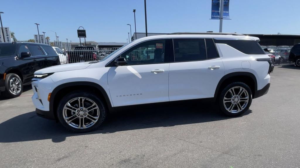new 2025 Chevrolet Traverse car, priced at $47,570