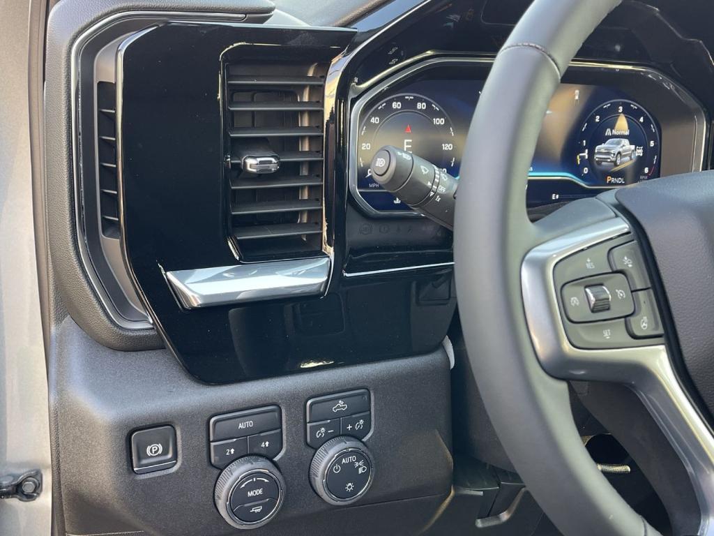 new 2025 Chevrolet Silverado 1500 car, priced at $46,407