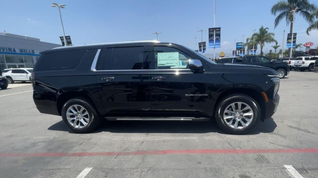 new 2025 Chevrolet Suburban car