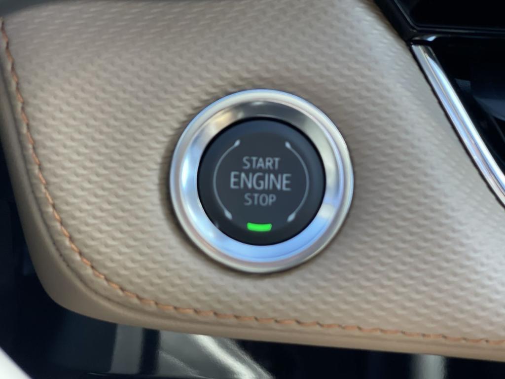 new 2025 Chevrolet Equinox car, priced at $33,557