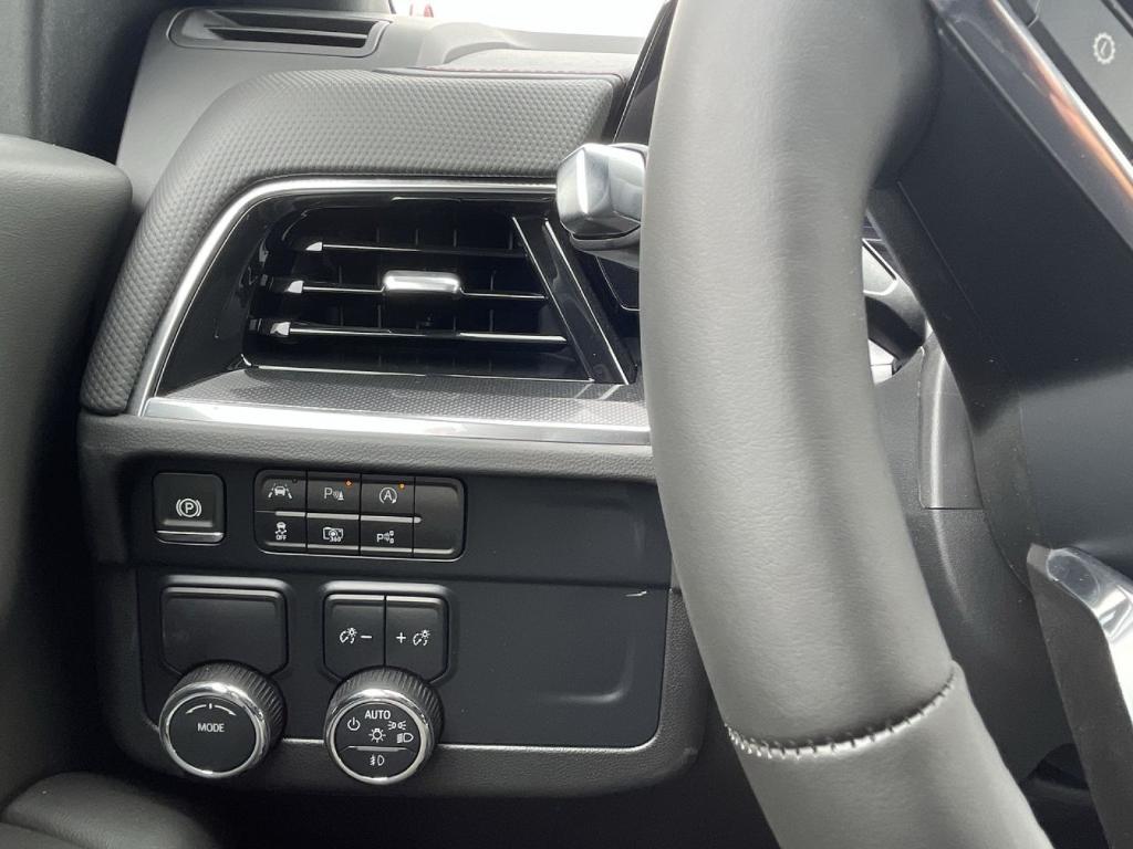 new 2025 Chevrolet Tahoe car, priced at $75,070