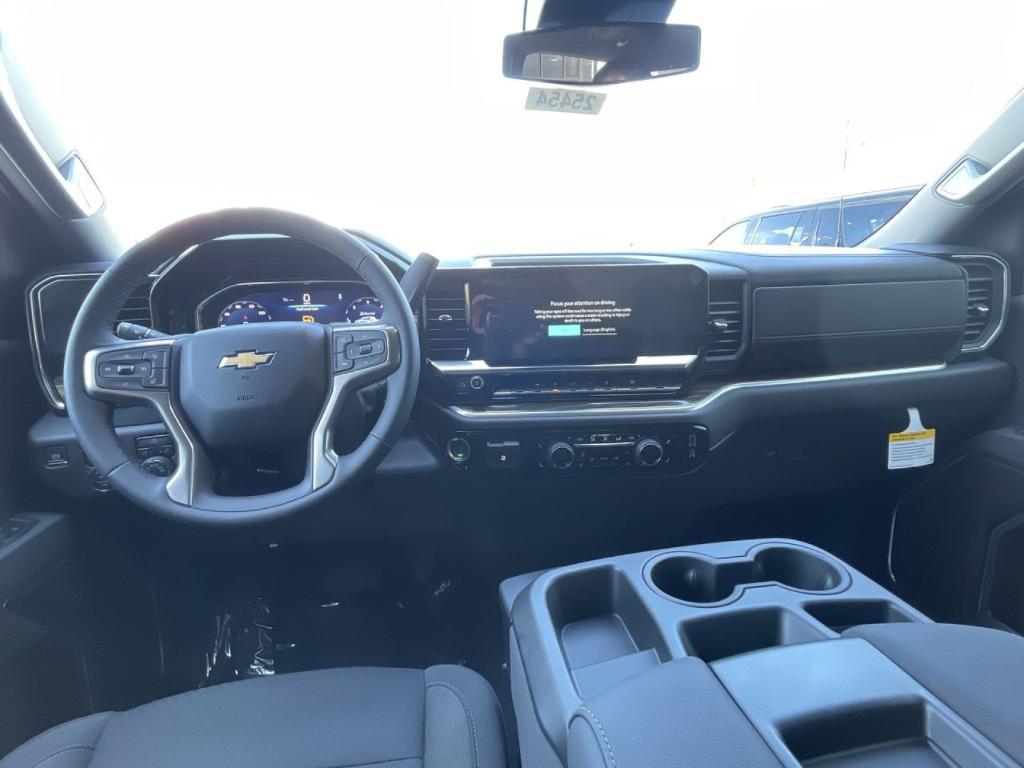 new 2025 Chevrolet Silverado 1500 car, priced at $47,640