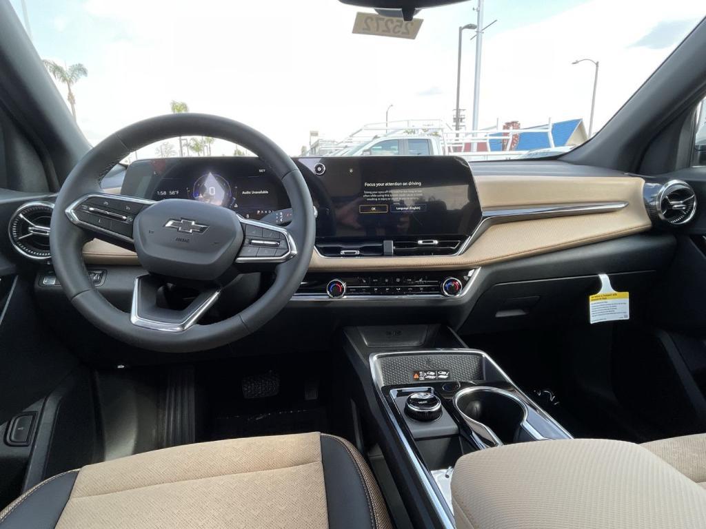 new 2025 Chevrolet Equinox car, priced at $33,557
