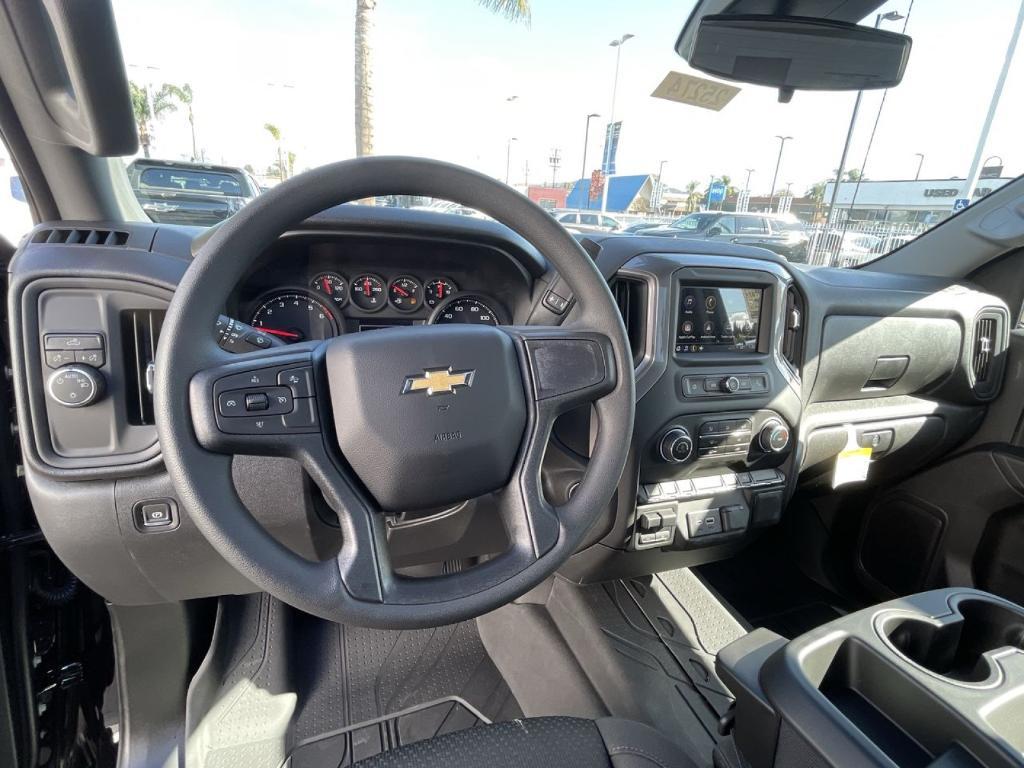 new 2025 Chevrolet Silverado 1500 car, priced at $34,142