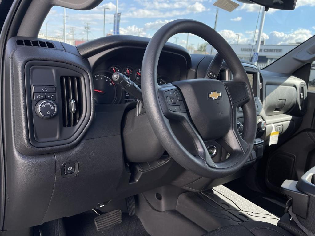 new 2025 Chevrolet Silverado 1500 car, priced at $34,142