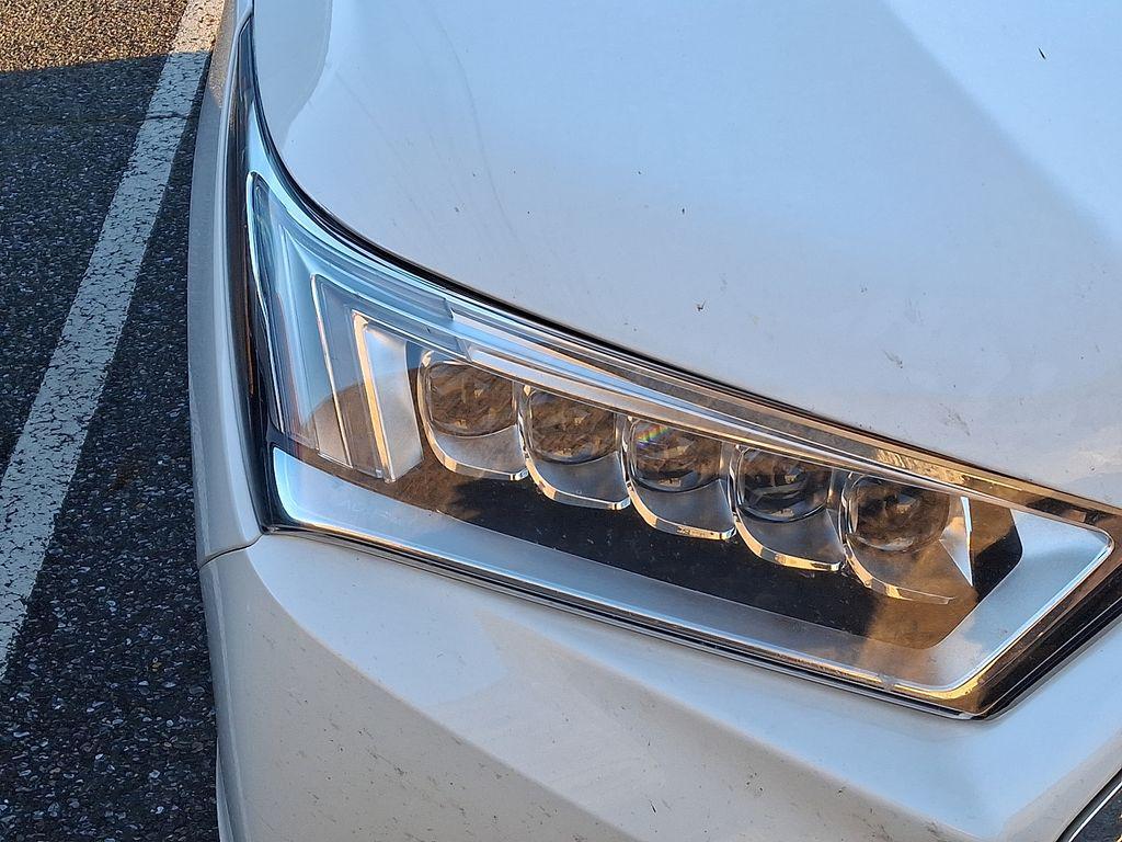 used 2020 Acura MDX car, priced at $24,000