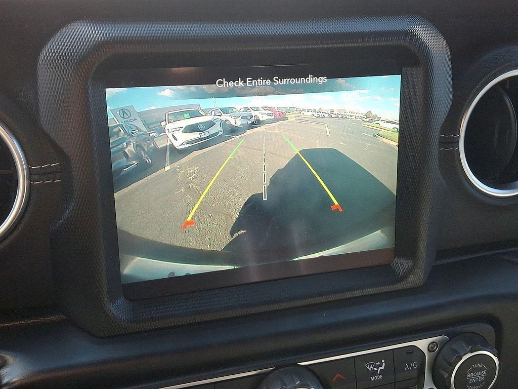 used 2020 Jeep Wrangler Unlimited car, priced at $30,600