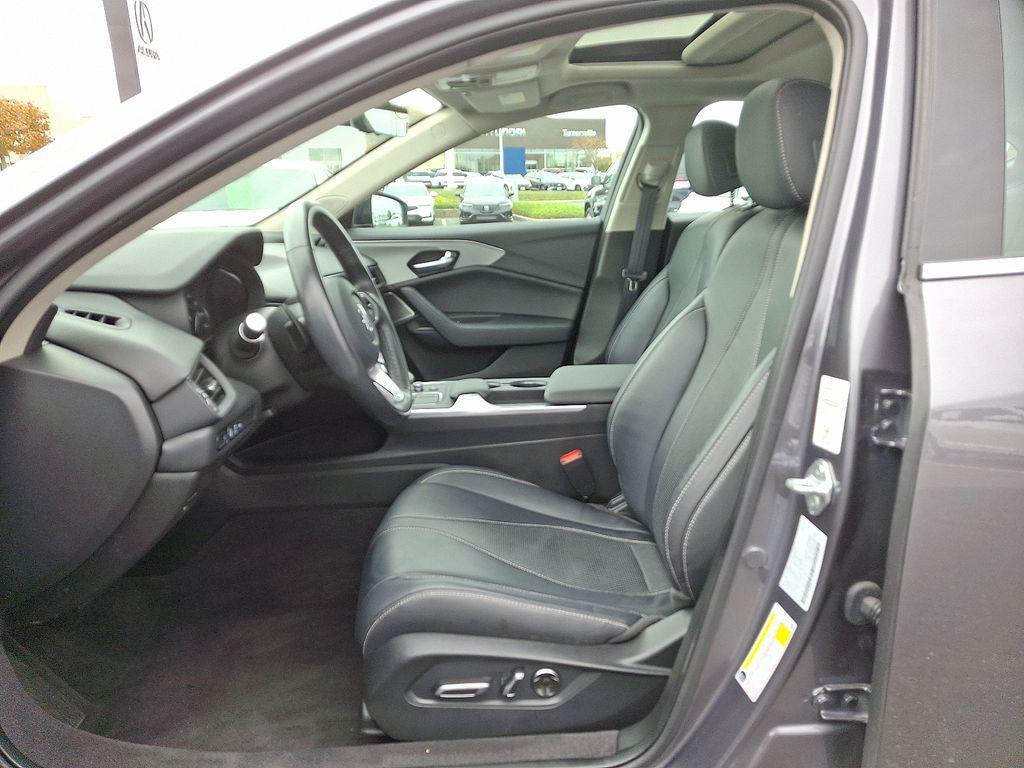 used 2023 Acura TLX car, priced at $32,200