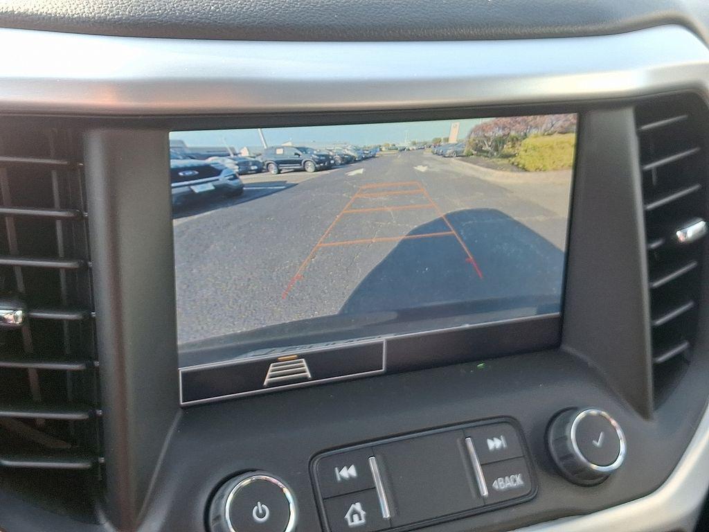 used 2022 GMC Acadia car, priced at $25,100