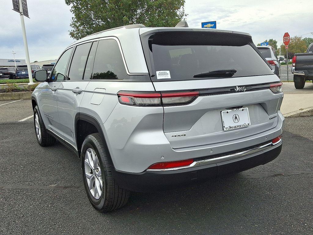 used 2022 Jeep Grand Cherokee car, priced at $29,950