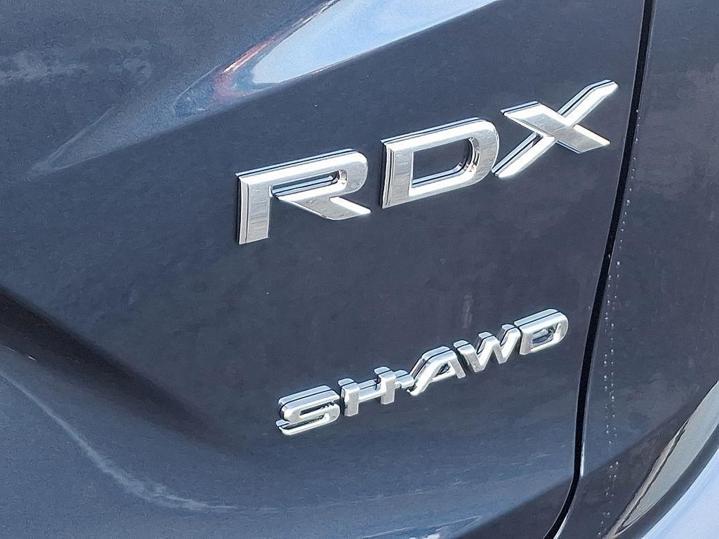 new 2025 Acura RDX car, priced at $46,050
