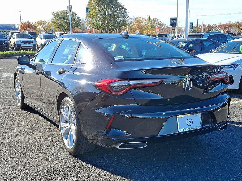 used 2023 Acura TLX car, priced at $31,000