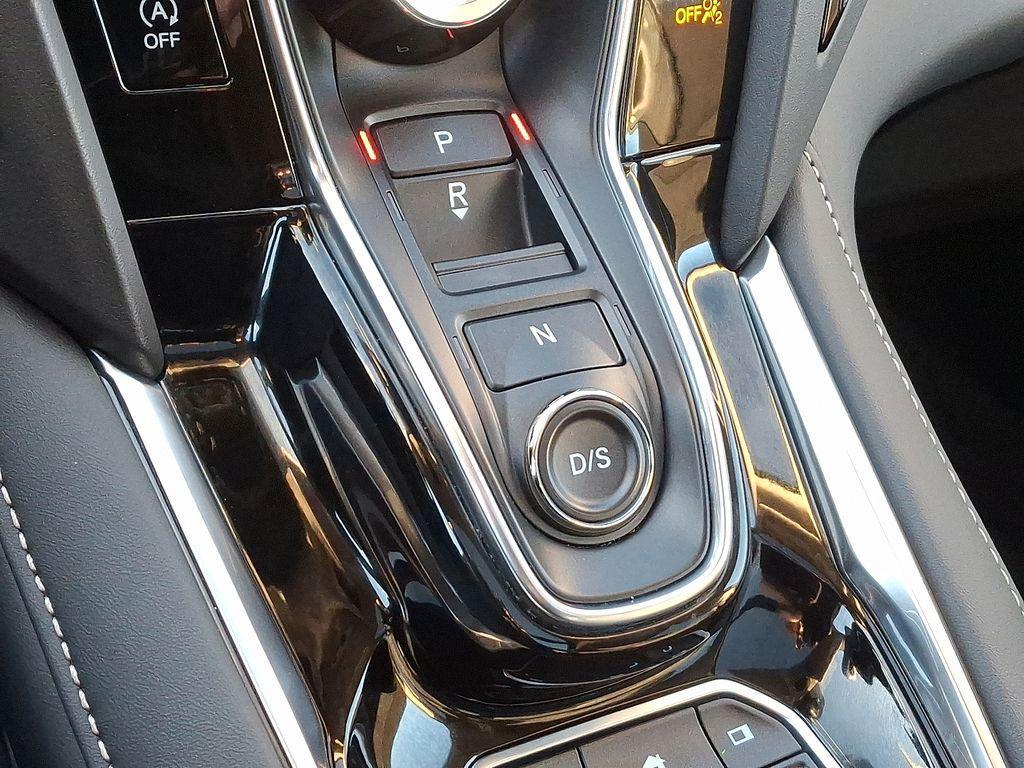 used 2025 Acura RDX car, priced at $43,000