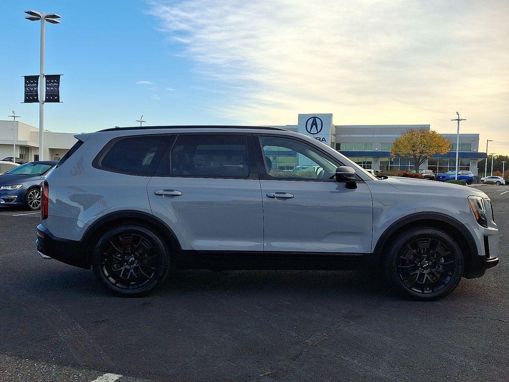 used 2022 Kia Telluride car, priced at $34,000