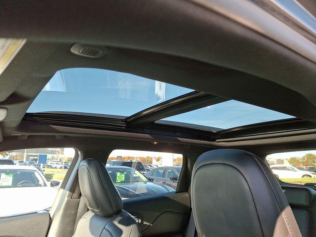 used 2021 Jeep Cherokee car, priced at $21,300