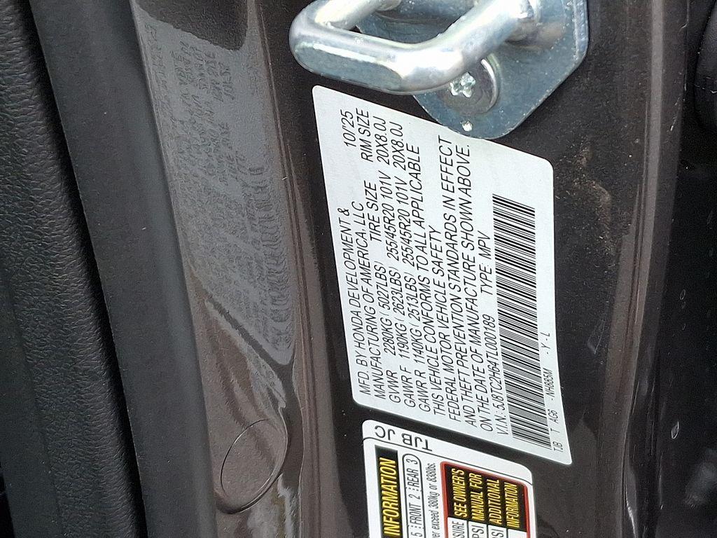 new 2026 Acura RDX car, priced at $52,650