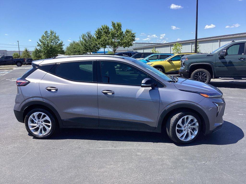 used 2023 Chevrolet Bolt EUV car, priced at $18,500