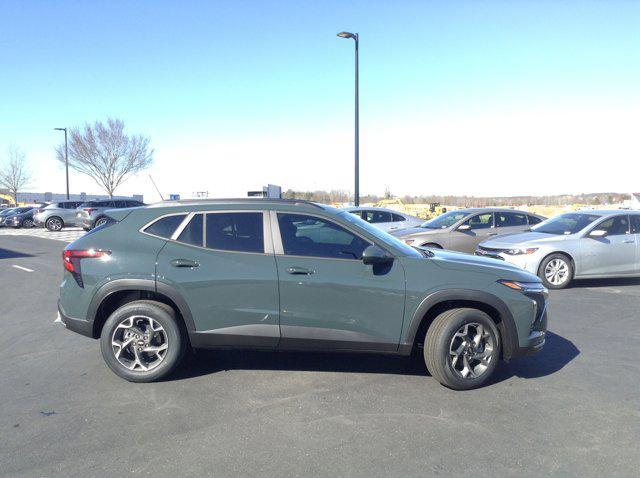 new 2025 Chevrolet Trax car, priced at $25,430