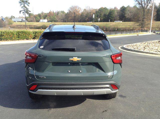 new 2025 Chevrolet Trax car, priced at $24,985