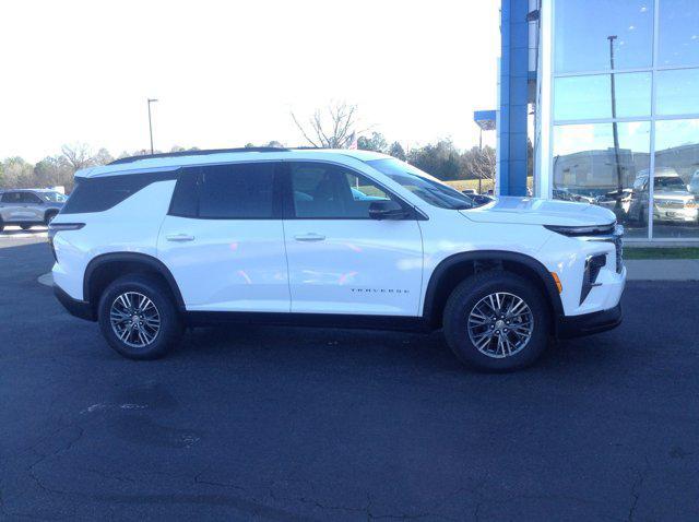 new 2025 Chevrolet Traverse car, priced at $41,995